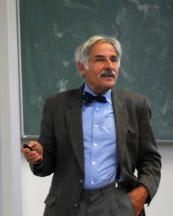 Prof. Jörg Hüfner