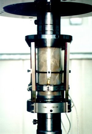 the triaxial system.jpg