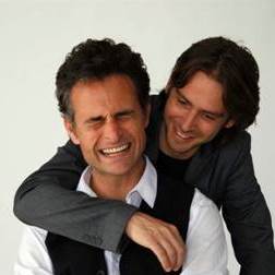 מאור כהן ופיטר רוט בהופעה